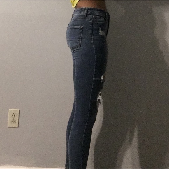 Ripped Denim Jeans - Picture 4 of 4